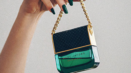 laura-chouette-KMBCBWL0oBU-unsplash