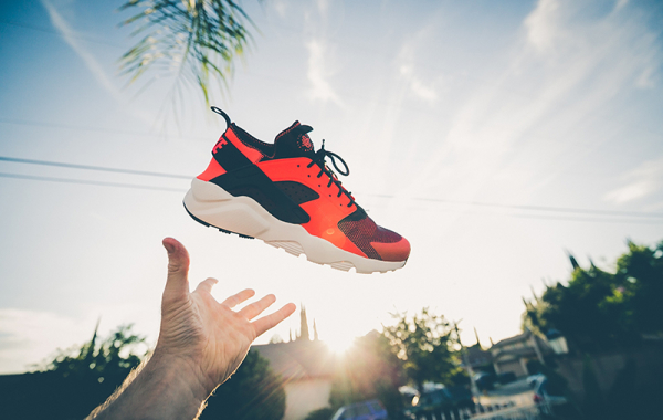 jakob-owens-JzJSybPFb3s-unsplash